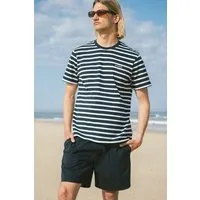 SALZWASSER SALZWASSER JASPER – Heavy T-Shirt (Herren/Unisex) aus 100% Bio-Baumwolle (GOTS), Dunkelblau (gestreift), – Produktbild 1 von 1
