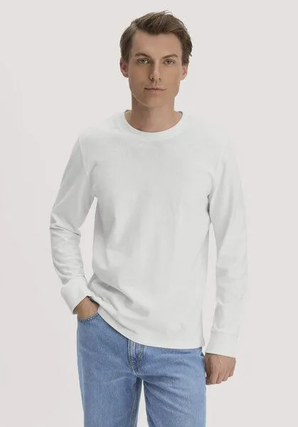 hessnatur hessnatur Jersey Longsleeve Relaxed aus reiner Bio-Baumwolle, Naturweiss, – Produktbild 3 von 6
