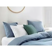 Yumeko Kissenbezug "Yumeko" aus Baumwollsatin, Faded blue, – Produktbild 1 von 1