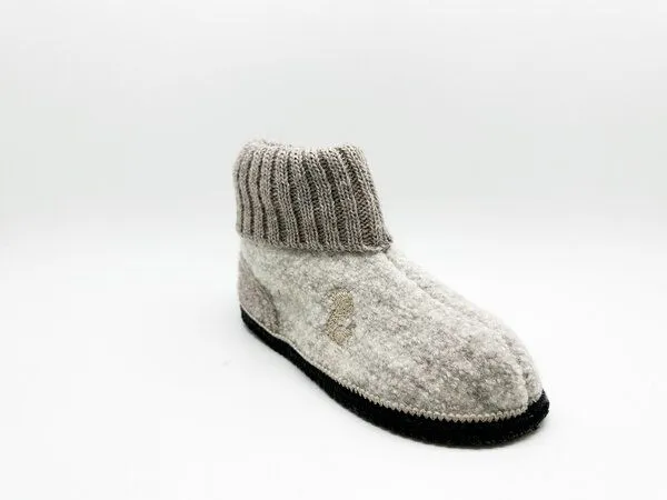 thies Kids "thies ® Mountain Wool Slipper Boot" aus reiner, ökologischer Schurwolle, made in Austria, Beige, – Produktbild 2 von 4