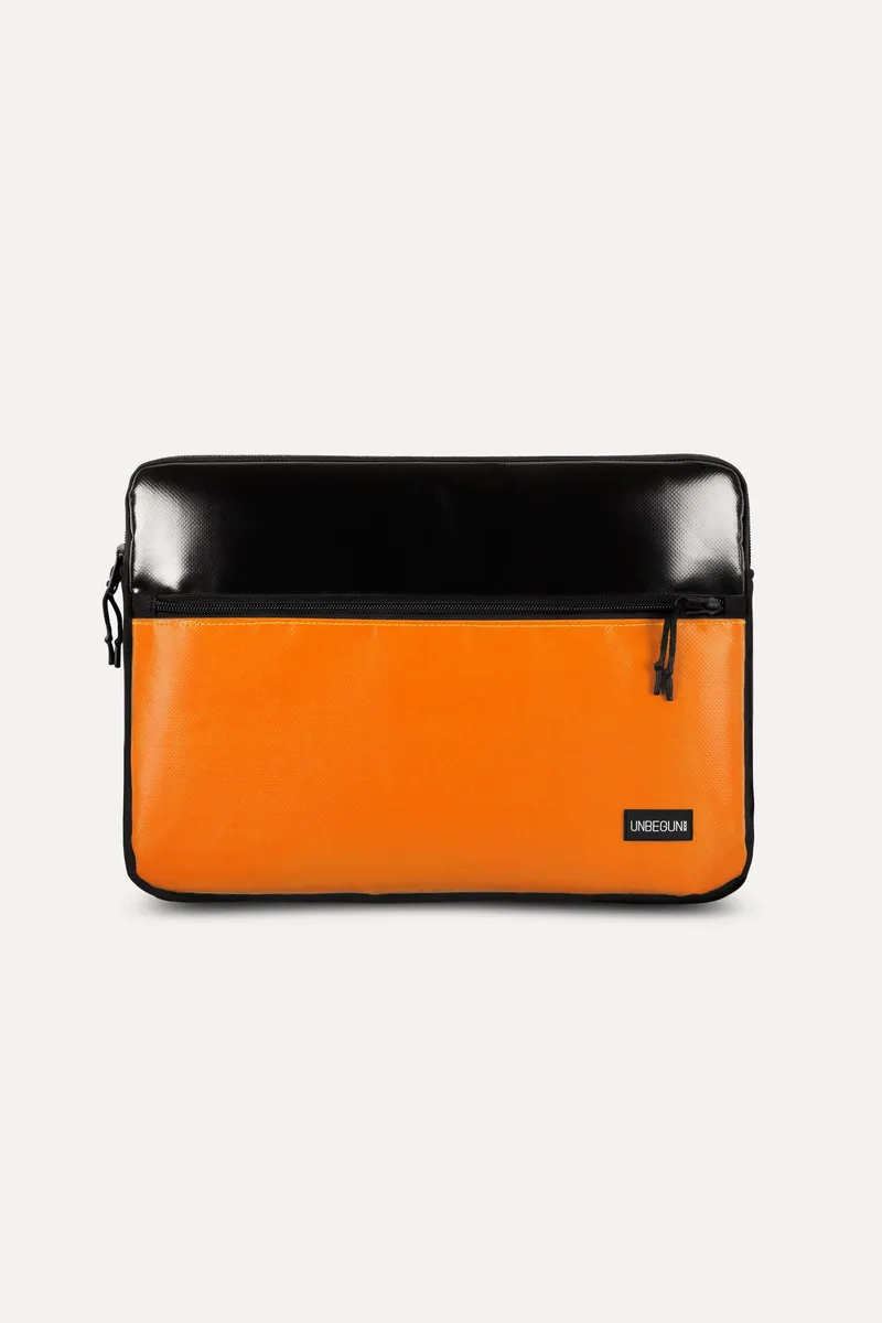 UNBEGUN UNBEGUN Herren vegan Laptoptasche Mit Fronttasche Orange, Schwarz, – Produktbild 2 von 2