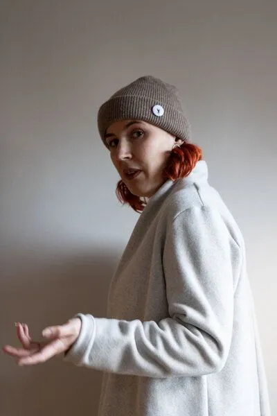 Ecostories Ecostories Cardigan Kuschelwerk aus 100% Baumwollfleece, Hellgrau, – Produktbild 2 von 3