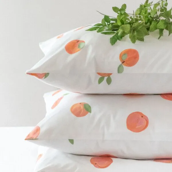 Lesen - Design-Bettwäsche Lesen - Design-Bettwäsche Bettwäsche-Set aus 100% Popeline - Aprikosen – Produktbild 1 von 4