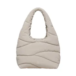 GOT BAG GOT BAG Wavy Puffer Shoulder Bag monochrome scallop – Produktbild 1 von 1