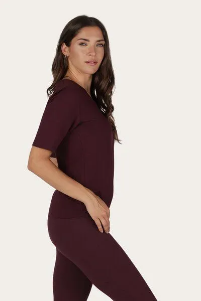 Urban Goddess Urban Goddess Dry Fit Yoga Shirt Kami, Fig (lila), – Produktbild 3 von 5