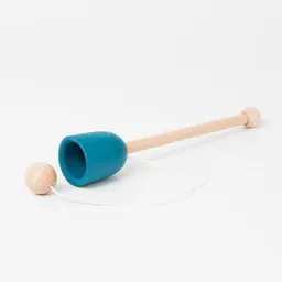 Me&Mine Mini-Becher und Ball aus Holz von Me&Mine – Produktbild 1 von 1