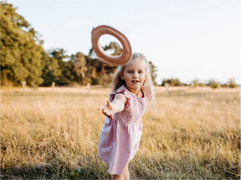 Pantolinos Pantolinos Frisbee Wurfring "Loop" aus pflanzlich gegerbtem Leder (17cm Durchmesser), Rosa, – Produktbild 2 von 2