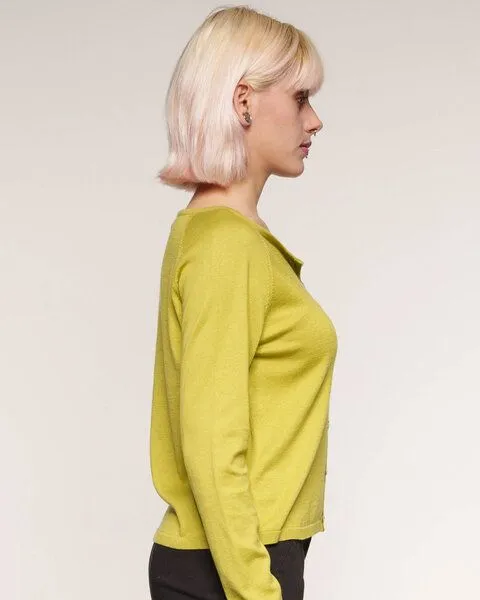 Alma & Lovis Alma & Lovis Leichter Feinstrick-Cardigan aus reiner Bio-Baumwolle | Cotton Cardigan, Limette (grün), – Produktbild 4 von 4