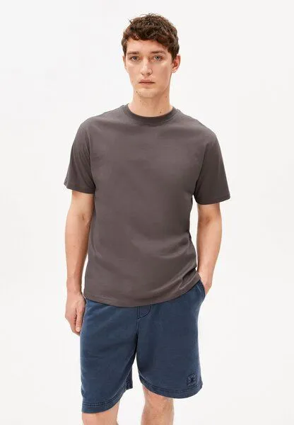 ARMEDANGELS ARMEDANGELS MAARKOS MID WEIGHT Herren T-Shirt aus Bio-Baumwolle, Granit, – Produktbild 1 von 4