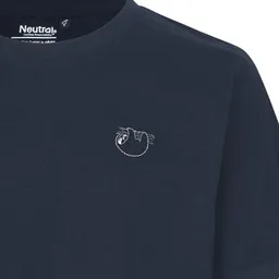 HANDGEDRUCKT HANDGEDRUCKT "Baumelmeister" Unisex T-Shirt aus reiner Baumwolle (kbA) – Produktbild 1 von 1