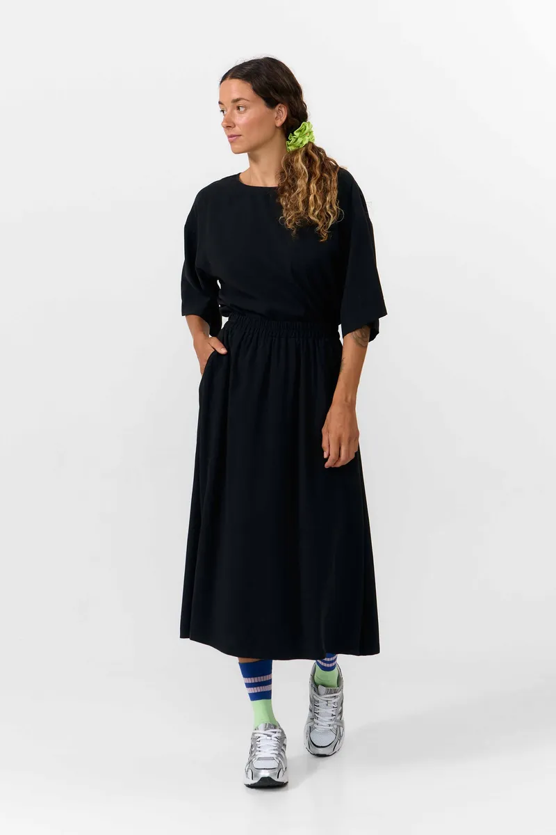 SUITE13LAB SUITE13LAB Damen vegan Rock Adaja Schwarz, Schwarz, – Produktbild 2 von 2