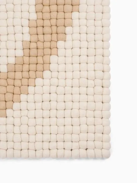 myfelt myfelt Filzkugelteppich Animals rechteckig, 100% Schurwolle, Evi, – Produktbild 1 von 4