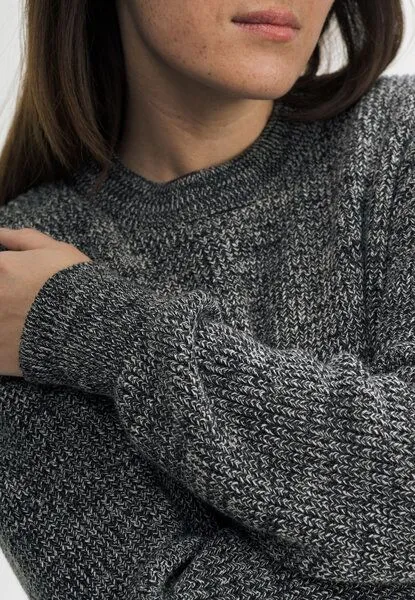 MELA MELA Rippstrick Pullover ADAH aus 100% Bio-Baumwolle, Black pepper speckles, – Produktbild 4 von 4
