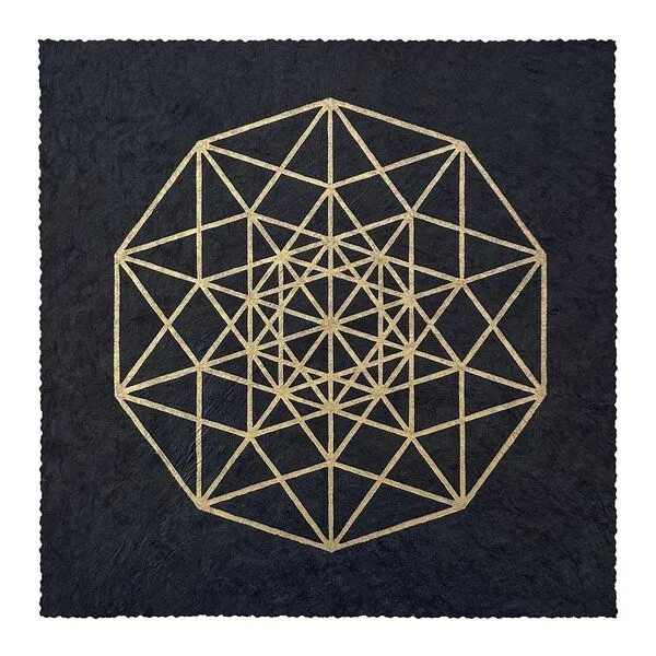 Veskor Cassiopeia Veskor Cassiopeia PENTERAKT HYPERCUBE Heilige Geometrie Linoldruck | 22 × 22 cm | Gold auf Schwarz – Produktbild 1 von 4