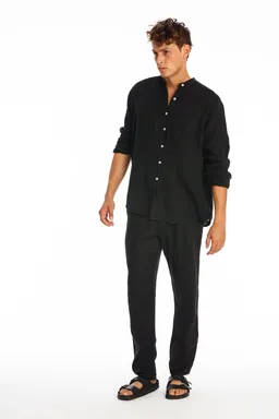 RAVENS VIEW IBIZA RAVENS VIEW IBIZA Herren vegan Hemd Serge Schwarz – Produktbild 1 von 1