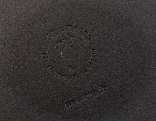tyyp tyyp Notizbuch A5 schwarz – 100% Recyclingpapier – handmade in Germany – BerlinBook, Black, – Produktbild 5 von 5