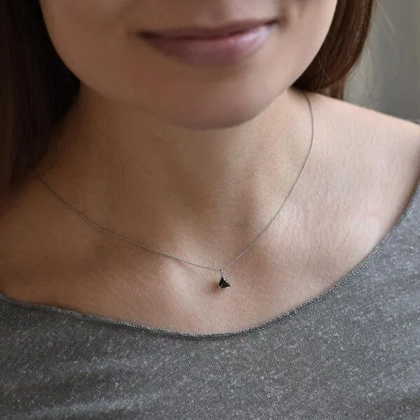 Eppi Eppi Goldkette mit schwarzen Diamanten im Trillion-Schliff Ferin, Gelb, – Produktbild 4 von 4