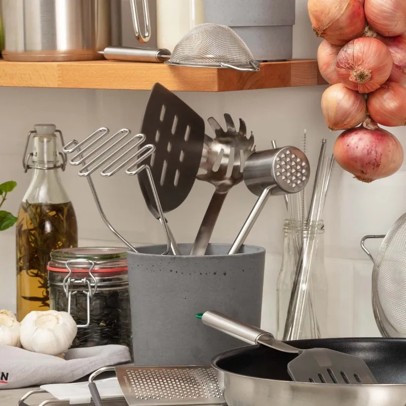 Chefkoch trifft Fackelmann Chefkoch trifft Fackelmann Kartoffelstampfer München, 31cm, Edelstahl – Produktbild 3 von 3