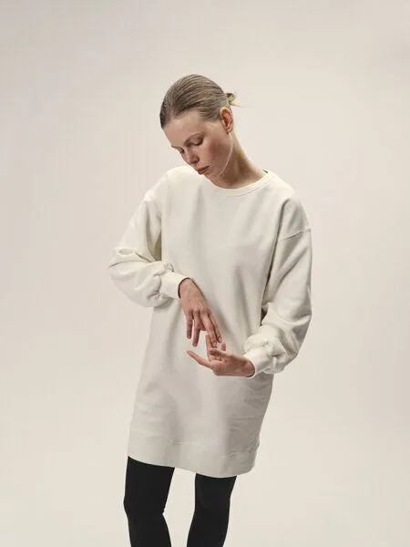 WOTE WOTE Sweatkleid aus Organic Cotton - Bio Baumwolle, Off-white, – Produktbild 1 von 2