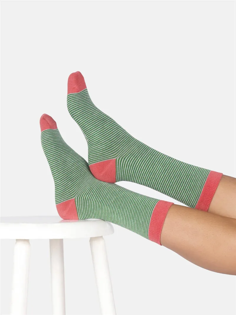 Thought Socken Modell: Stripe Crew, Olive green, – Produktbild 1 von 1