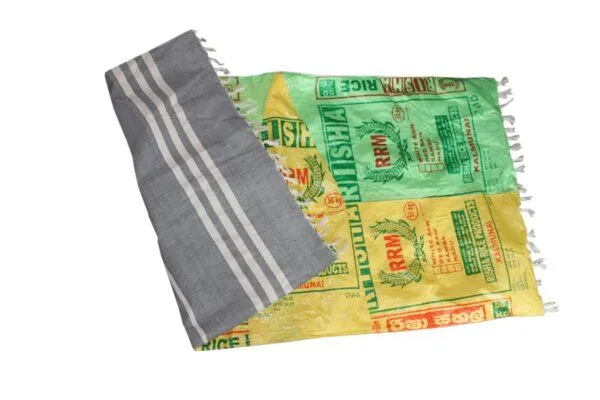 Rice&Carry Rice&Carry Picknick Decke 170 x 115 cm – Produktbild 2 von 3