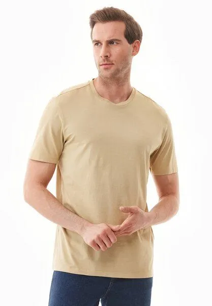 ORGANICATION ORGANICATION Natural Dye T-Shirt aus Bio-Baumwolle, Weld flower, – Produktbild 4 von 4