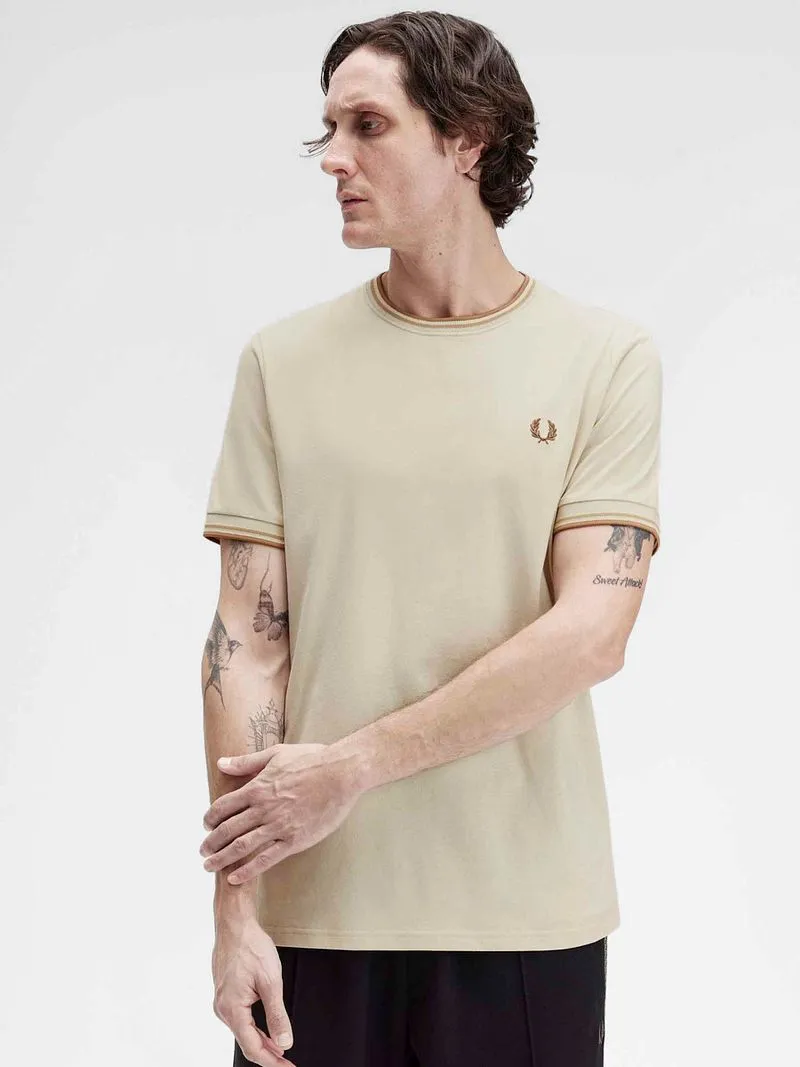Fred Perry Fred Perry Twin Tipped T-Shirt Beige Z53 - Größe S, Beige, – Produktbild 3 von 5