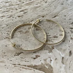noemvri fashion label noemvri fashion label big Swirl hoops – Produktbild 1 von 1