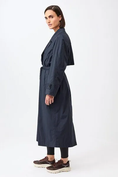 LangerChen LangerChen Leichter Trenchcoat, klassisch geschnitten mit Raglannaht, Navy (blau), – Produktbild 1 von 4