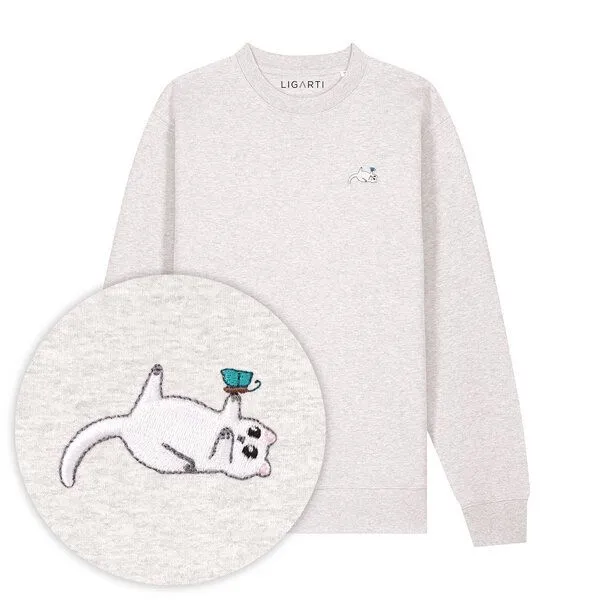 LIGARTI Bestickter Pullover – Samantha die Katze – LIGARTI Tiermanufaktur, Hellgrau, – Produktbild 1 von 3