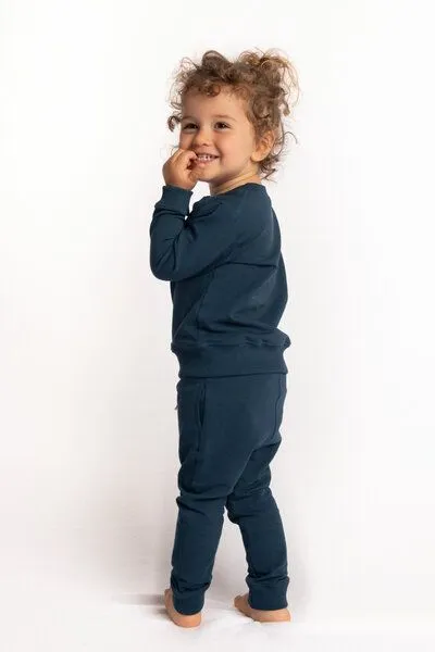 M23 M23 Kinder Jogginghose aus Biobaumwolle, Modell "Luke", Blau, – Produktbild 4 von 5
