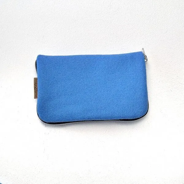 Bridge&Tunnel Bridge&Tunnel Kabel-Organizer Wollfilz, Blau, – Produktbild 3 von 4