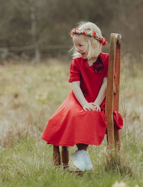 Marraine Kids Marraine Kids T-Shirtkleid mit Tellerrock aus Bio Baumwolle "ORIGAMI", Rot, – Produktbild 2 von 4