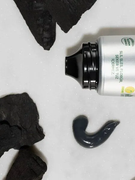 Eyüp Sabri Tuncer Eyüp Sabri Tuncer Natürliche Zahnpasta mit Bambus-Aktivkohle – Produktbild 4 von 4