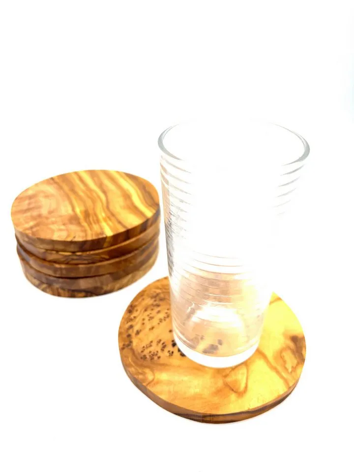 Olivenholz erleben Olivenholz erleben Getränkeuntersetzer 6x Untersetzer rund, Set, 6-tlg., Tischschoner, kratzfest, antibakteriell, langlebig, lebensmittelecht, Braun, – Produktbild 2 von 2