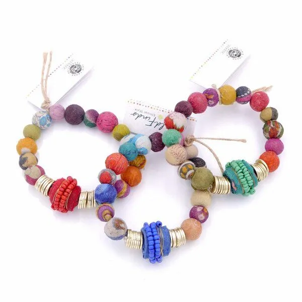 Worldfinds Worldfinds Kantha Armband Gilded Bobin, Grün, – Produktbild 2 von 2