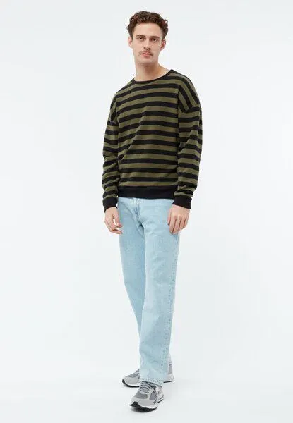 Givn Berlin Givn Berlin Gestreifter Sweater GBANTHONY aus recycelter Baumwolle, Dark grey / khaki, – Produktbild 2 von 4