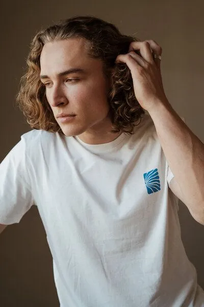 Kultgut Kultgut NEW Upcycling Generation- Artdesign - Bioshirt / Dont Stop Growing, Hellbeige, – Produktbild 3 von 4
