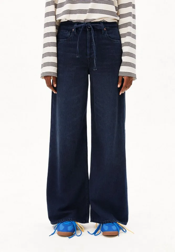 ARMEDANGELS ARMEDANGELS Boyfriend-Jeans ASTRAEAAS Jeans aus Bio-Baumwoll Mix Non Stretch (Non-Stretch) Mid waist, Blau, – Produktbild 1 von 4