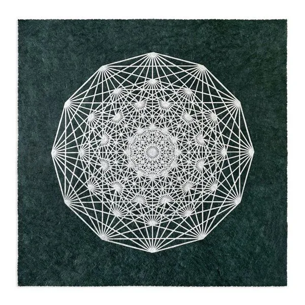 Veskor Cassiopeia Veskor Cassiopeia DEMIHEPTERAKT Heilige Geometrie Linoldruck | 40 × 40 cm | Silber auf Smaragdgrün – Produktbild 1 von 4