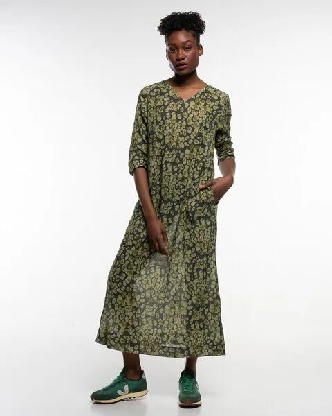 Alma & Lovis Alma & Lovis Langes Print-Tunikakleid aus Bio-Baumwoll-Batist | Batist Gep Maxikleid, Mineral green (grün), – Produktbild 2 von 4