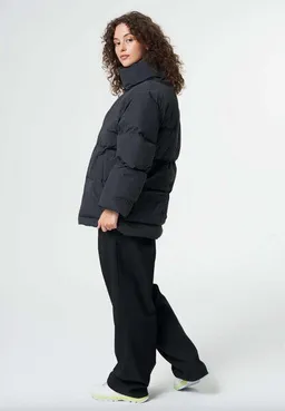 PINQPONQ pinqponq Pufferjacke - Puffer Jacket - aus recyceltem Polyester – Produktbild 1 von 1