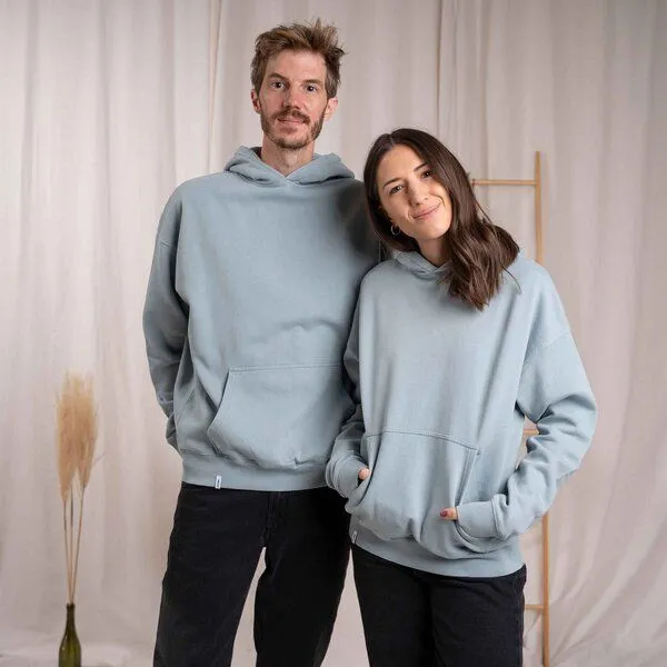 Vresh Clothing Vresh Clothing Vorest - Oversized, unisex Hoodie aus Biobaumwolle, Eisblau, – Produktbild 1 von 4