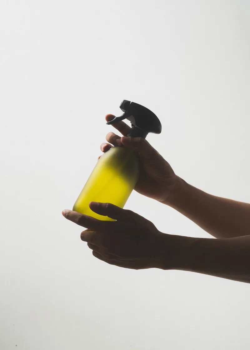 Grüne Sprühflasche – Produktbild 4 von 4