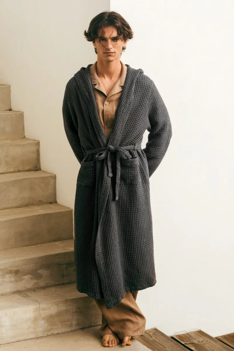 AmourLinen AmourLinen Herren vegan Bademantel Waffel Holzkohle, Dunkelgrau, – Produktbild 2 von 2