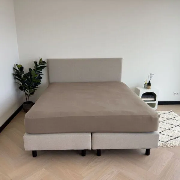 Kayori Kayori Emma Spannbettlaken Baumwollsatin, Taupe, – Produktbild 2 von 4