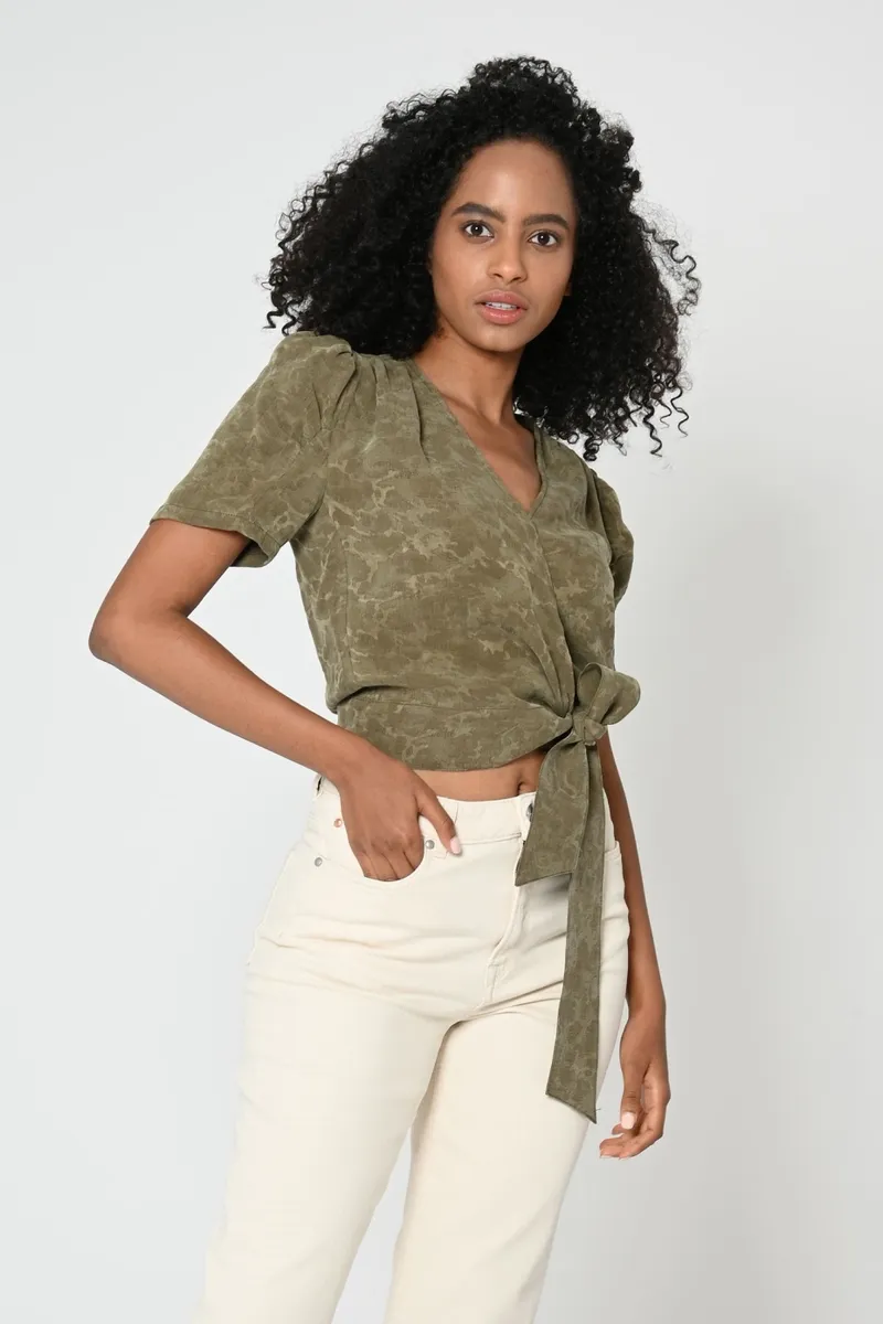 Lovjoi LOVJOI Damen vegan Bluse Siluri Tencel Olivia, Dunkelgrã¼n, – Produktbild 2 von 2