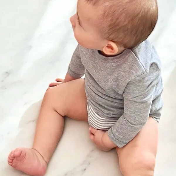 OrganicEra Baby Langarm T-shirt Body 'OrganicEra' aus Bio Baumwolle, Grey melange (grau), – Produktbild 2 von 4