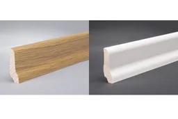 woodstore24 Sockelleiste Eiche funiert für Parkett und Massivholzdielen, 60 x 22 mm, klar lackiert, 240 cm – Produktbild 1 von 1