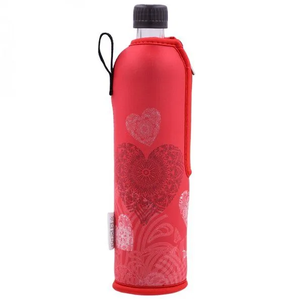 Dora's Dora's Dora’s Glas-Trinkflasche mit Motiv-Neoprenhülle (0,5l) – Isoliert & Stylisch, Liebe, – Produktbild 1 von 2